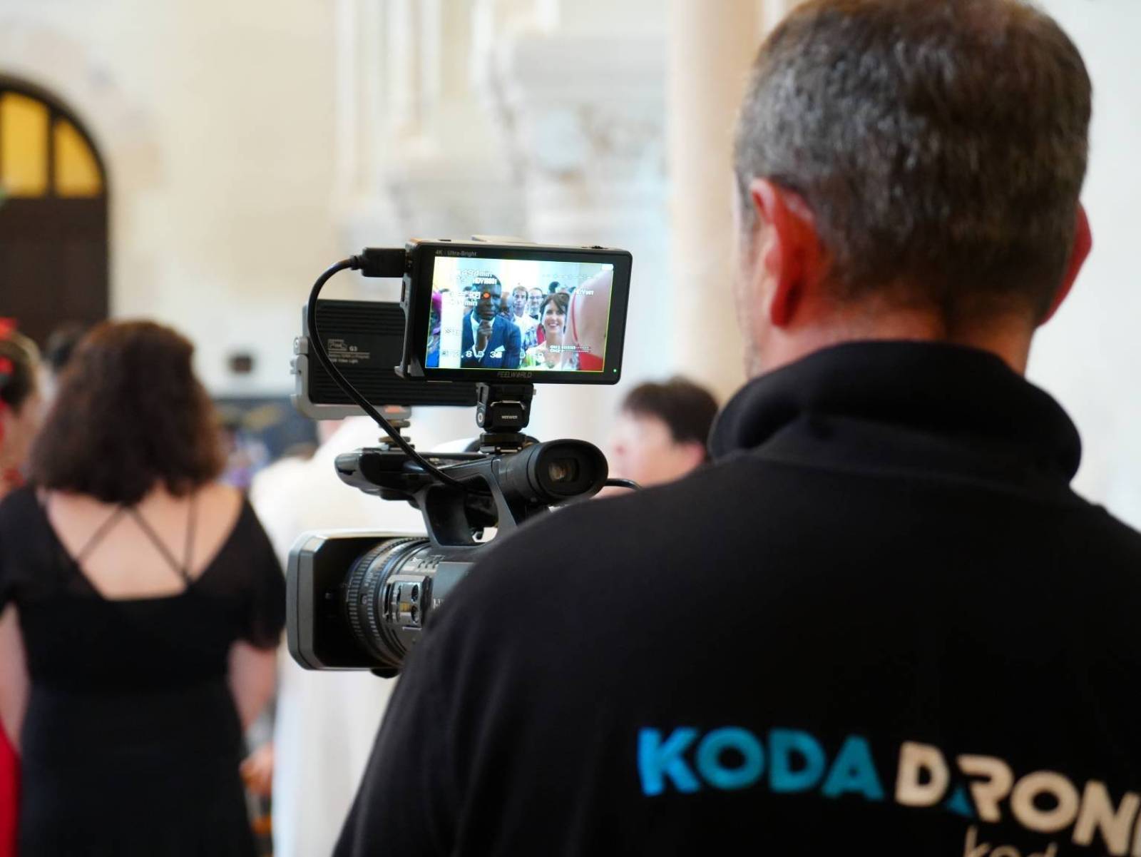 Création de vidéos aériennes par drone et caméra avec montage pour vos évènements privés ou professionnels à Lyon, Mâcon, Bourg-en-Bresse et en Auvergne Rhône-Alpes