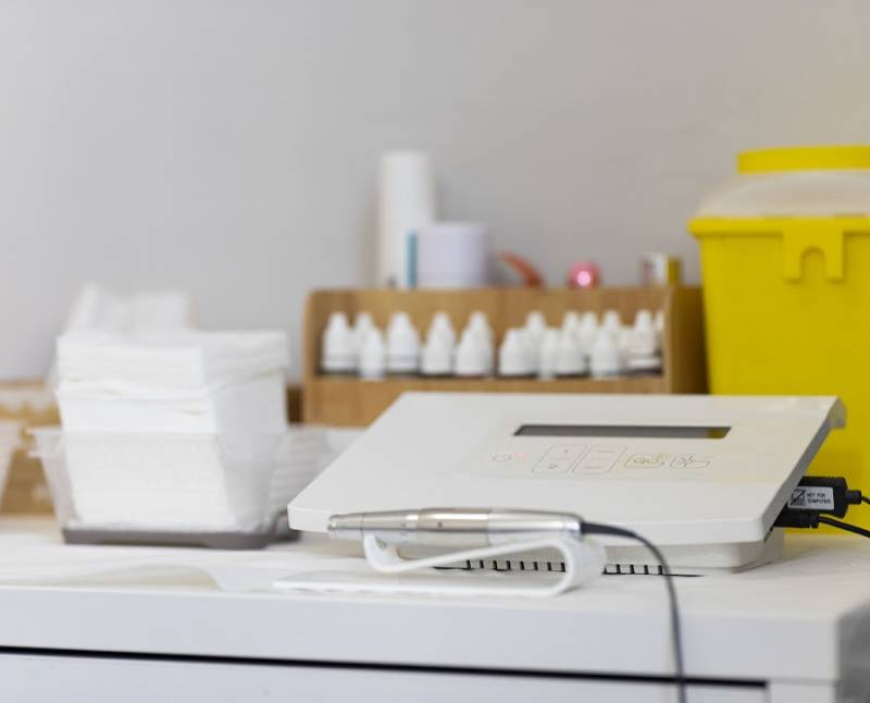 Au Comptoir Du Sourcil