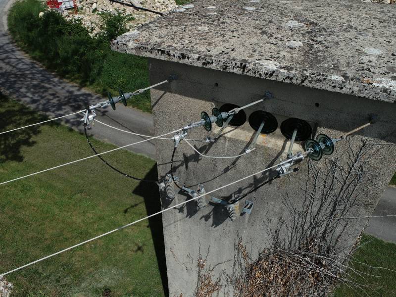 Prestation drone, photo, contrôle visuel, captation d'image infrastructure, réseau aérien HTA Chanas et en Auvergne Rhône-Alpes