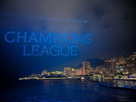 Devis pour spectacle de drones lumineux personnalisés et télépilotés pour évènements sportifs, séminaires et autres évènements privés partout en France