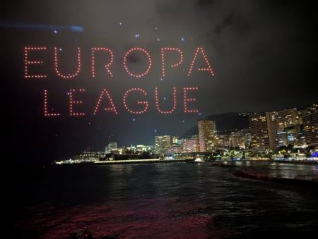 EUROPA LEAGUE drone lumineux 